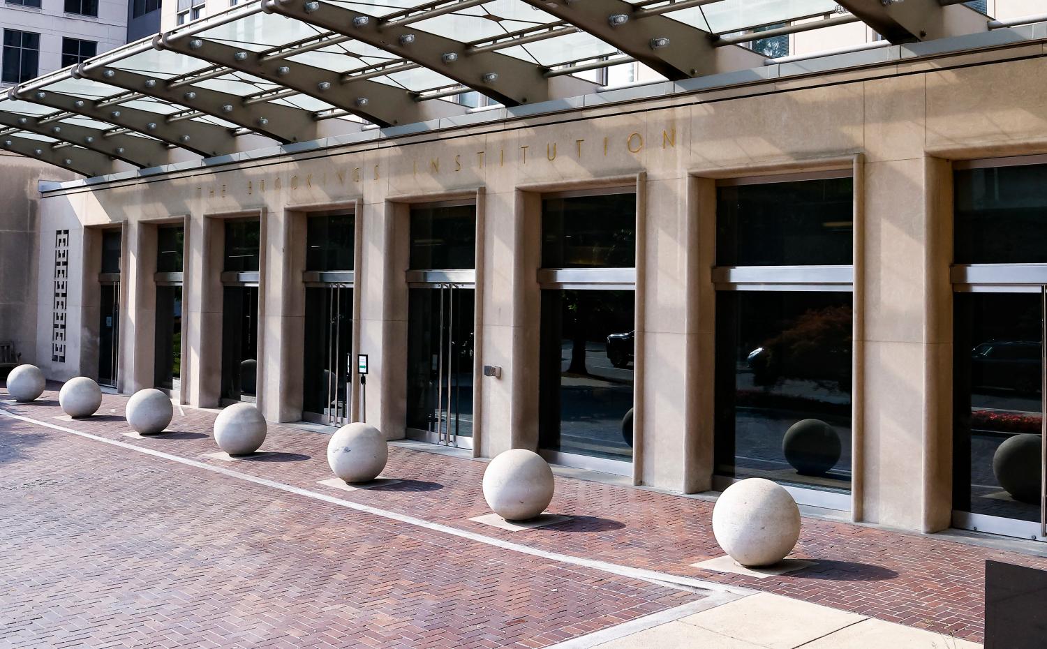 Front of Brookings main building